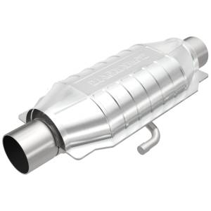 MagnaFlow Exhaust Products California Universal Catalytic Converter - 3.00in. 338019