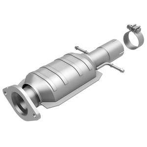 MagnaFlow Exhaust Products OEM Grade Direct-Fit Catalytic Converter 51913