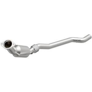 MagnaFlow Exhaust Products California Direct-Fit Catalytic Converter 5561585