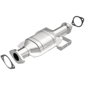 MagnaFlow Exhaust Products HM Grade Direct-Fit Catalytic Converter 23243