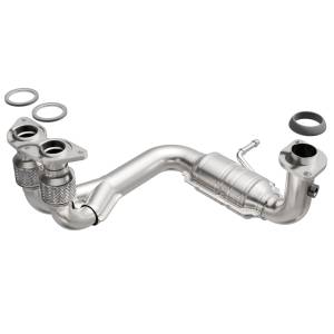 MagnaFlow Exhaust Products OEM Grade Direct-Fit Catalytic Converter 51140