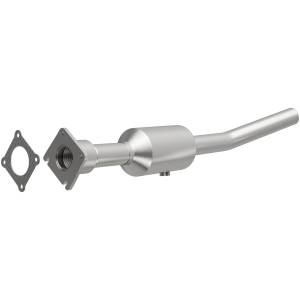 MagnaFlow Exhaust Products California Direct-Fit Catalytic Converter 4561734