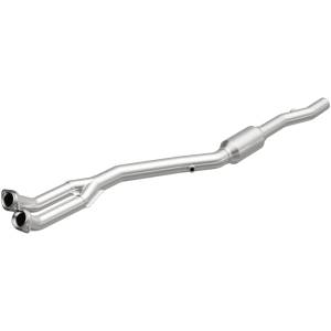 MagnaFlow Exhaust Products California Direct-Fit Catalytic Converter 4481687