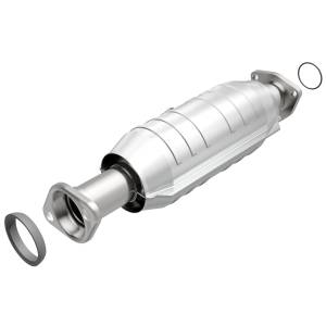 MagnaFlow Exhaust Products HM Grade Direct-Fit Catalytic Converter 22630