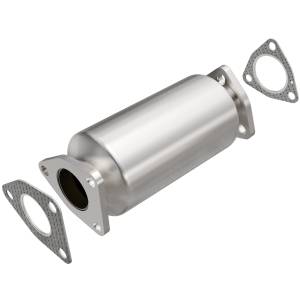 MagnaFlow Exhaust Products Standard Grade Direct-Fit Catalytic Converter 22633