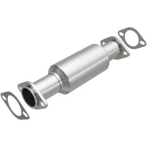 MagnaFlow Exhaust Products Standard Grade Direct-Fit Catalytic Converter 22766