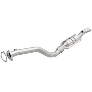 MagnaFlow Exhaust Products HM Grade Direct-Fit Catalytic Converter 22962