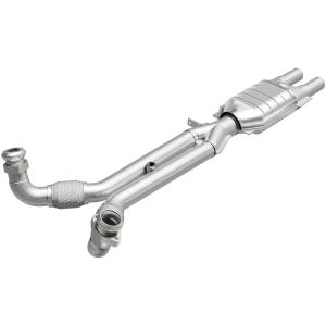 MagnaFlow Exhaust Products Standard Grade Direct-Fit Catalytic Converter 23097