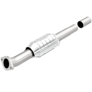 MagnaFlow Exhaust Products HM Grade Direct-Fit Catalytic Converter 23200