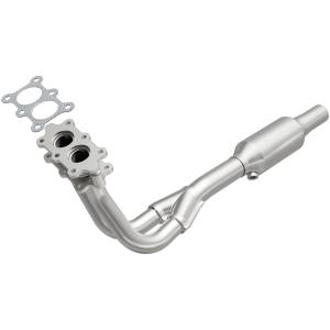 MagnaFlow Exhaust Products Standard Grade Direct-Fit Catalytic Converter 23207