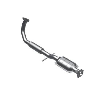 MagnaFlow Exhaust Products HM Grade Direct-Fit Catalytic Converter 23450