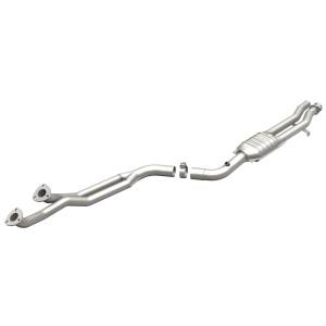 MagnaFlow Exhaust Products Standard Grade Direct-Fit Catalytic Converter 23802