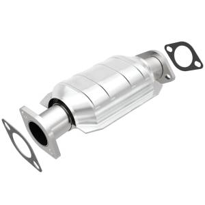 MagnaFlow Exhaust Products Standard Grade Direct-Fit Catalytic Converter 23684