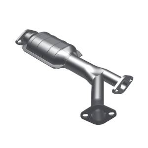 MagnaFlow Exhaust Products Standard Grade Direct-Fit Catalytic Converter 23698