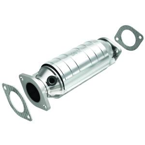 MagnaFlow Exhaust Products HM Grade Direct-Fit Catalytic Converter 23706