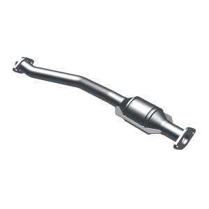 MagnaFlow Exhaust Products HM Grade Direct-Fit Catalytic Converter 23747