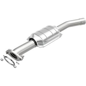 MagnaFlow Exhaust Products HM Grade Direct-Fit Catalytic Converter 23771