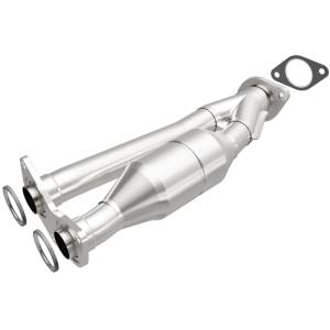 MagnaFlow Exhaust Products HM Grade Direct-Fit Catalytic Converter 23772