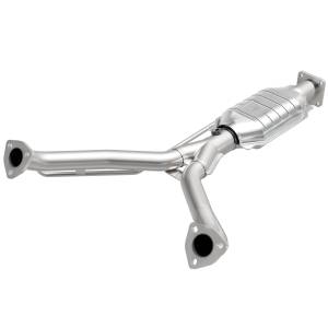 MagnaFlow Exhaust Products Standard Grade Direct-Fit Catalytic Converter 23794