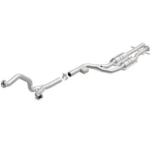 MagnaFlow Exhaust Products Standard Grade Direct-Fit Catalytic Converter 23843