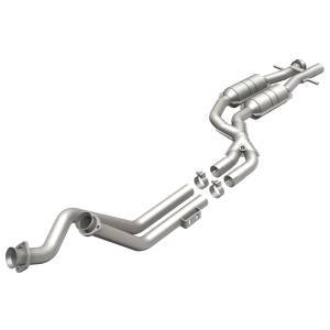 MagnaFlow Exhaust Products HM Grade Direct-Fit Catalytic Converter 23844