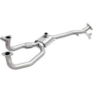 MagnaFlow Exhaust Products Standard Grade Direct-Fit Catalytic Converter 23866