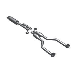 MagnaFlow Exhaust Products HM Grade Direct-Fit Catalytic Converter 23927