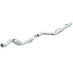MagnaFlow Exhaust Products HM Grade Direct-Fit Catalytic Converter 24008