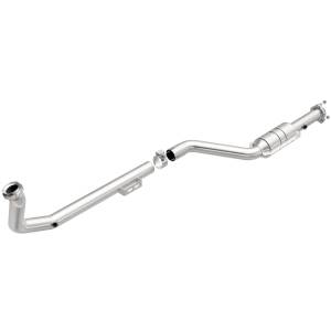 MagnaFlow Exhaust Products HM Grade Direct-Fit Catalytic Converter 24106