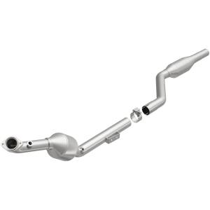MagnaFlow Exhaust Products HM Grade Direct-Fit Catalytic Converter 24117