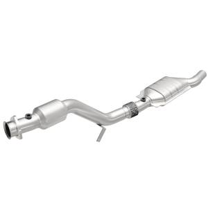 MagnaFlow Exhaust Products HM Grade Direct-Fit Catalytic Converter 24122
