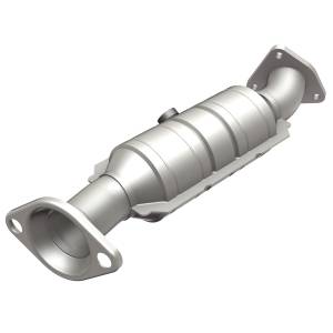 MagnaFlow Exhaust Products HM Grade Direct-Fit Catalytic Converter 24227