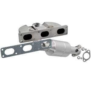 MagnaFlow Exhaust Products California Manifold Catalytic Converter 452297