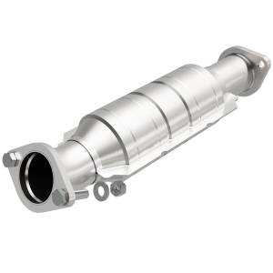 MagnaFlow Exhaust Products HM Grade Direct-Fit Catalytic Converter 24426