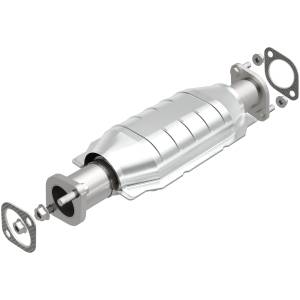 MagnaFlow Exhaust Products HM Grade Direct-Fit Catalytic Converter 24963