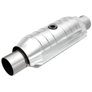 MagnaFlow Exhaust Products California Universal Catalytic Converter - 2.25in. 408055