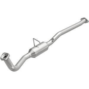 MagnaFlow Exhaust Products California Direct-Fit Catalytic Converter 4481167