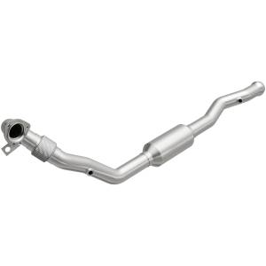 MagnaFlow Exhaust Products California Direct-Fit Catalytic Converter 4481281