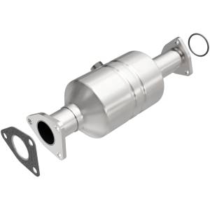 MagnaFlow Exhaust Products California Direct-Fit Catalytic Converter 4481615