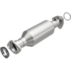 MagnaFlow Exhaust Products California Direct-Fit Catalytic Converter 4481645