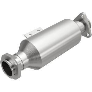 MagnaFlow Exhaust Products California Direct-Fit Catalytic Converter 4481876