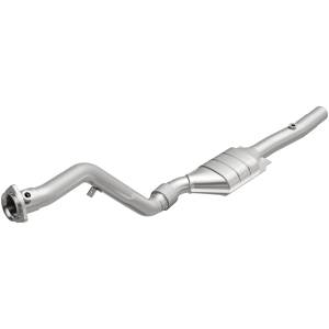 MagnaFlow Exhaust Products California Direct-Fit Catalytic Converter 4481890