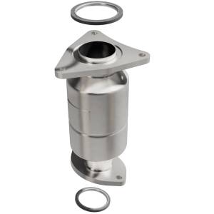 MagnaFlow Exhaust Products California Direct-Fit Catalytic Converter 452909