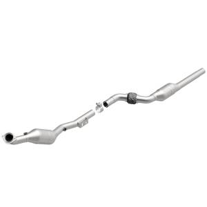 MagnaFlow Exhaust Products California Direct-Fit Catalytic Converter 454041