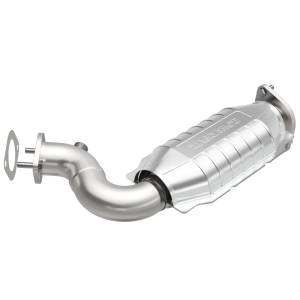 MagnaFlow Exhaust Products OEM Grade Direct-Fit Catalytic Converter 49170