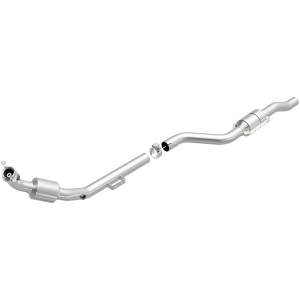 MagnaFlow Exhaust Products California Direct-Fit Catalytic Converter 5411706