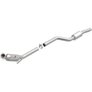 MagnaFlow Exhaust Products California Direct-Fit Catalytic Converter 5461919