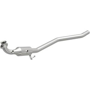 MagnaFlow Exhaust Products California Direct-Fit Catalytic Converter 5551717