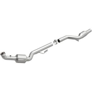 MagnaFlow Exhaust Products California Direct-Fit Catalytic Converter 5411702