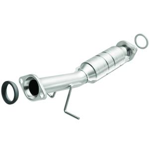 MagnaFlow Exhaust Products OEM Grade Direct-Fit Catalytic Converter 51550